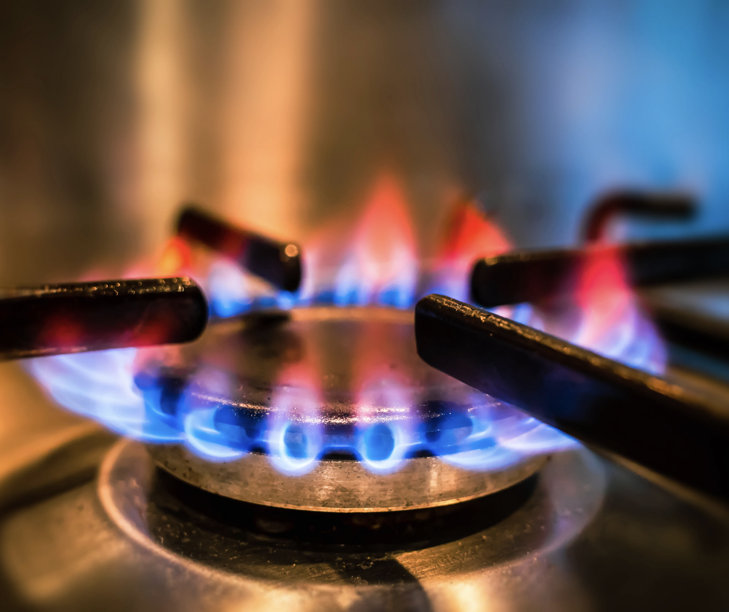Gas
